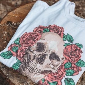 Skulls & Roses Graphic Tee
